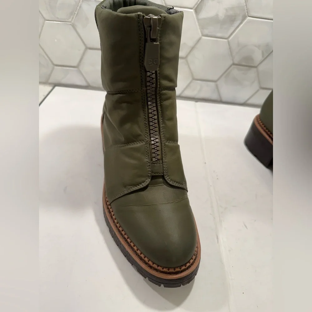 Sam Edelman Jalissa Army Green Waterproof Puffer Boots Leather & Fabric Size 6.5